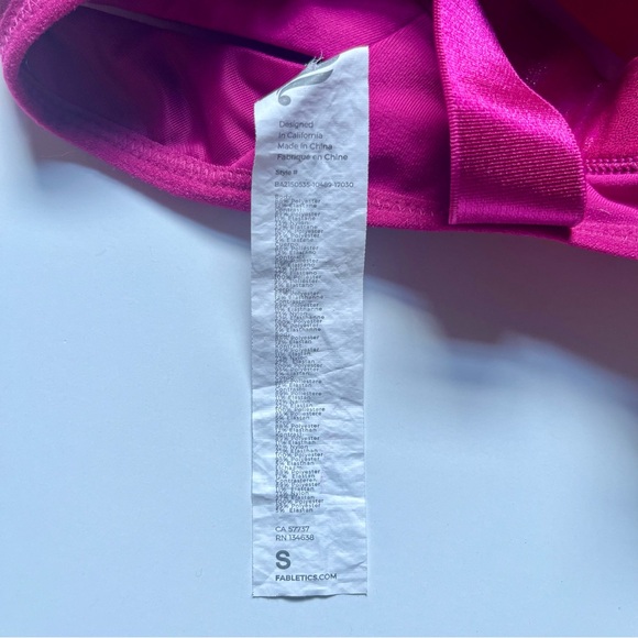 Fabletics Belle Iridescent High Impact Sports Bra - Picture 8 of 10